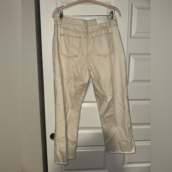 Glamorous Beige Jeans With Flower Cutouts. Size 34 - Picture 6 of 9